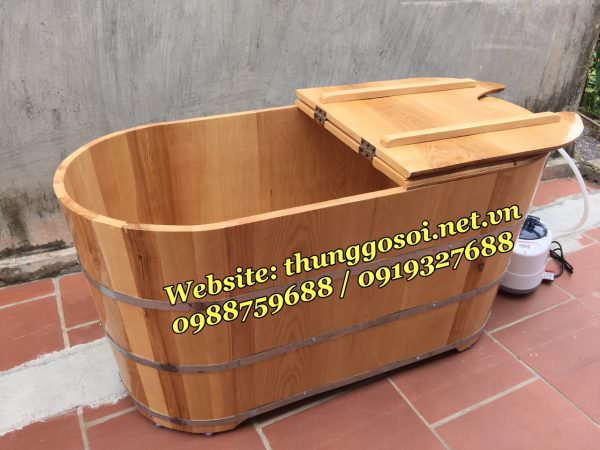 thùng tắm gỗ xông người