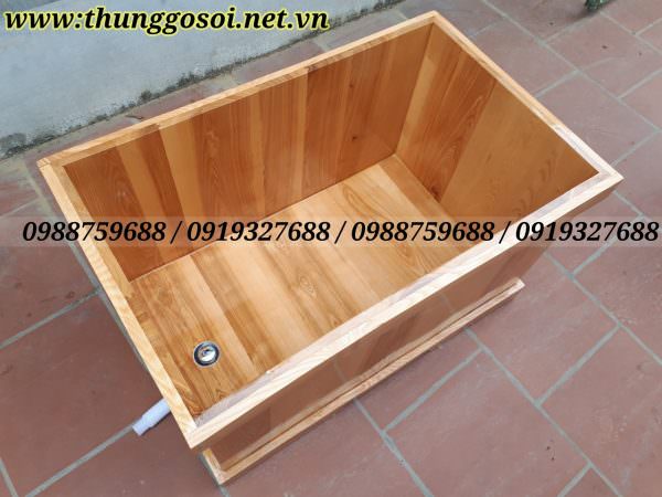 bồn tắm gỗ hình vuông