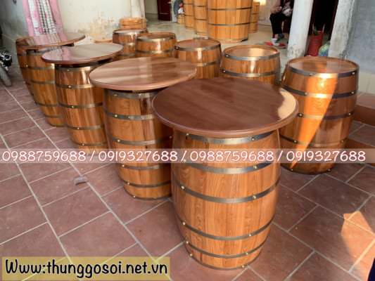 bàn thùng rượu quán bar