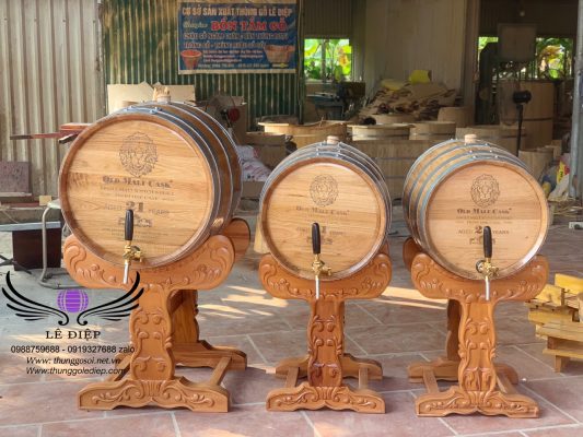 bán thùng rượu gỗ sồi cao cấp