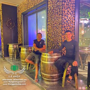 thùng rượu trang trí